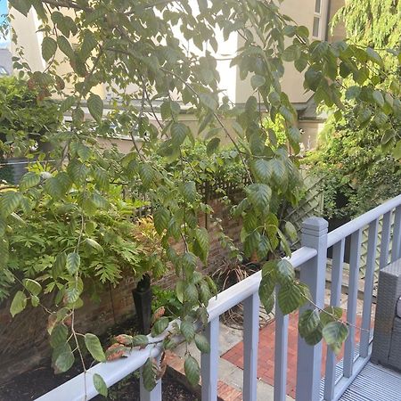 Town Centre Garden Retreat Apartment Cheltenham Exterior photo